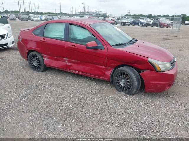 Salvage Ford Focus Image