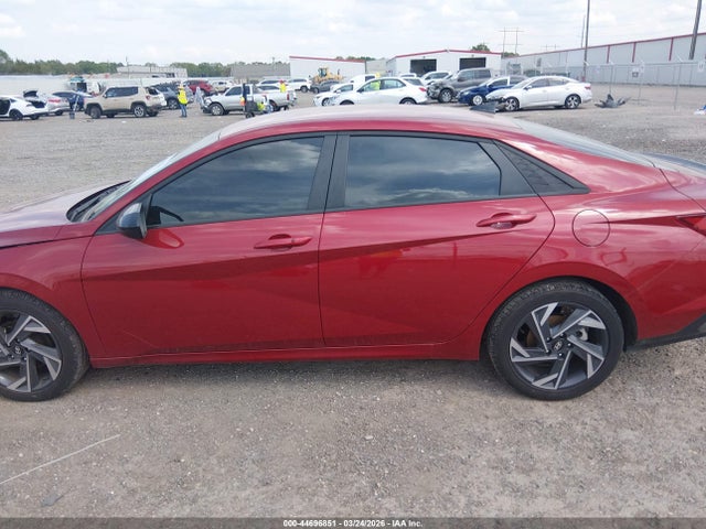 Hyundai ELANTRA Sel Sport