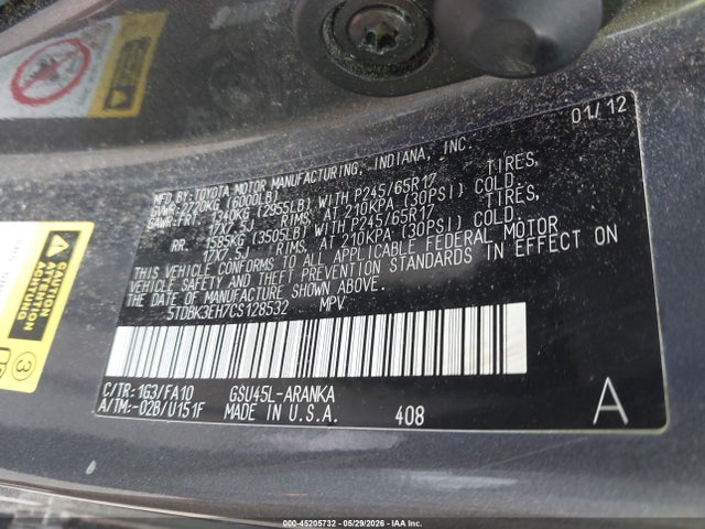 Toyota Highlander Base V6