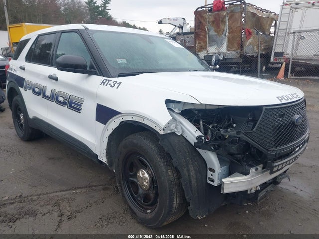Salvage Ford Police Interceptor Image