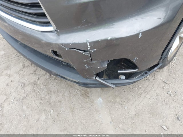 Toyota Highlander Limited V6