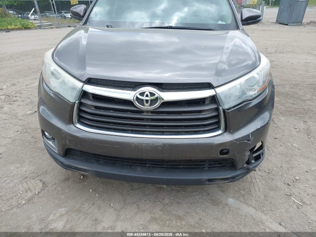 Toyota Highlander Limited V6