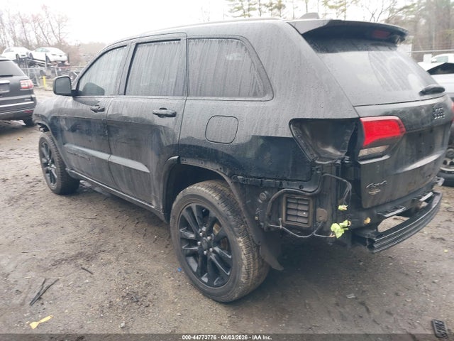 Jeep Grand Cherokee Altitude 4x4
