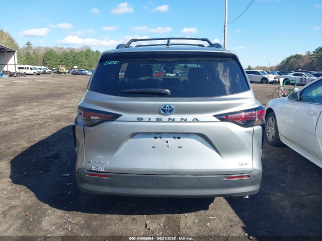 Toyota Sienna Xle