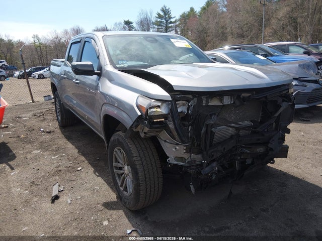 Salvage Chevrolet Colorado Image