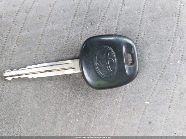 Toyota Sienna Le 8 Passenger