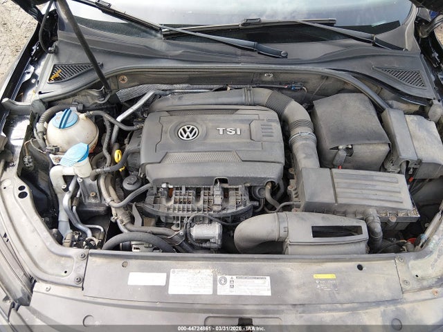 Volkswagen Passat 1.8t S