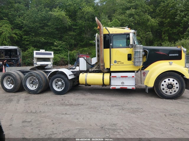 Kenworth Construction W900