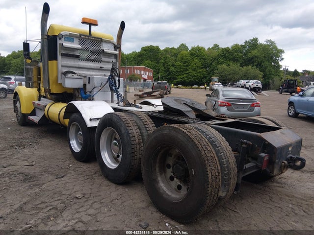 Kenworth Construction W900