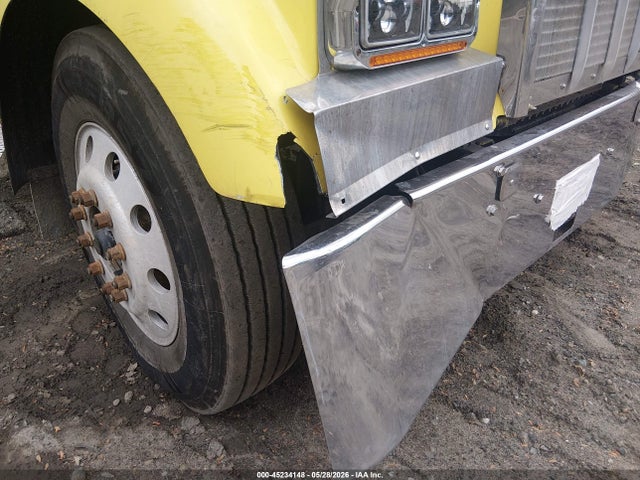 Kenworth Construction W900