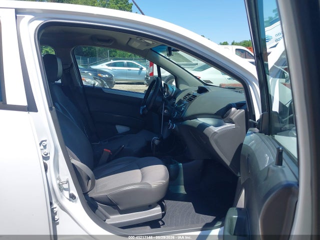 Chevrolet Spark Ls Auto
