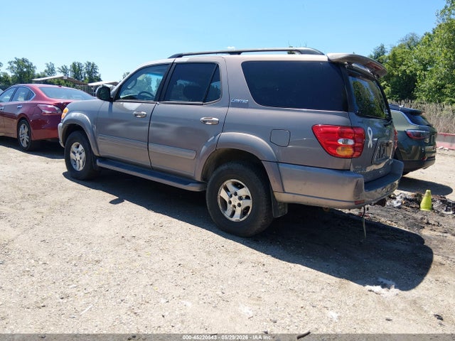 Toyota Sequoia Limited V8