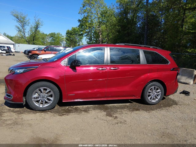 Toyota Sienna Xle