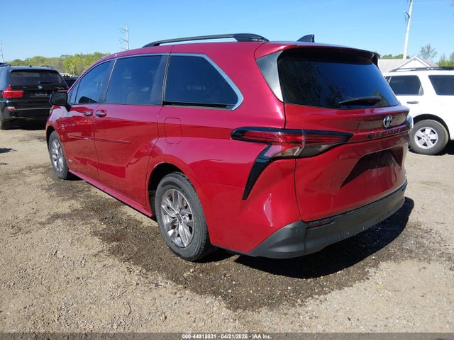 Toyota Sienna Xle
