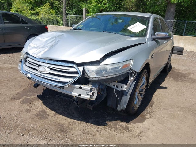 Ford Taurus Limited