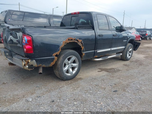 Dodge Ram 1500 Laramie