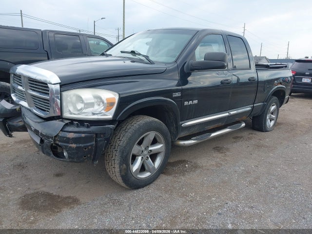 Dodge Ram 1500 Laramie