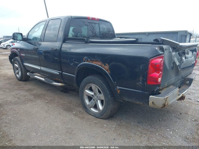 Dodge Ram 1500 Laramie