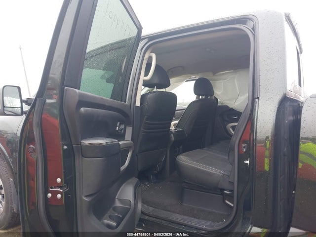 Nissan Titan Pro-4x