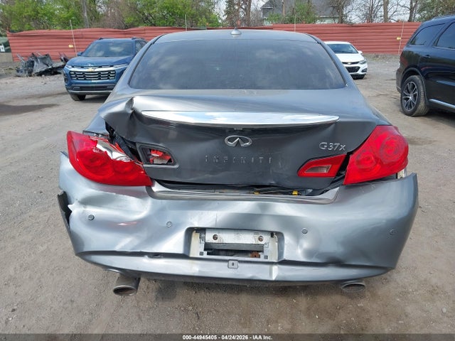 INFINITI G37x