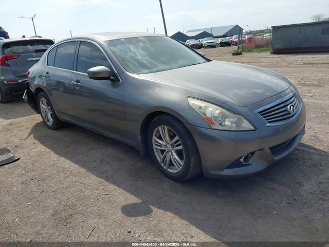 Salvage INFINITI G37x Image