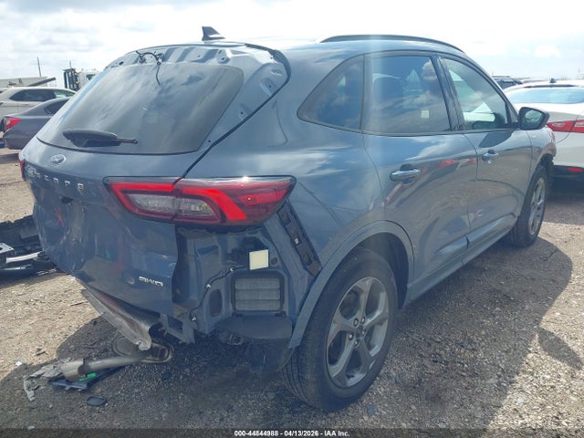 Ford Escape St-line