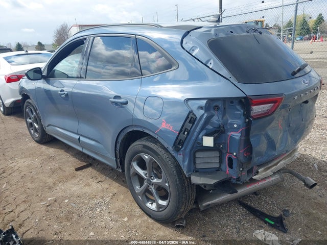 Ford Escape St-line