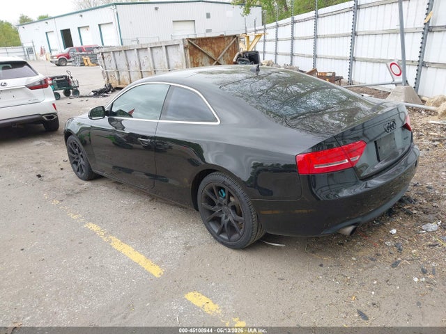 Audi A5 2.0t Premium
