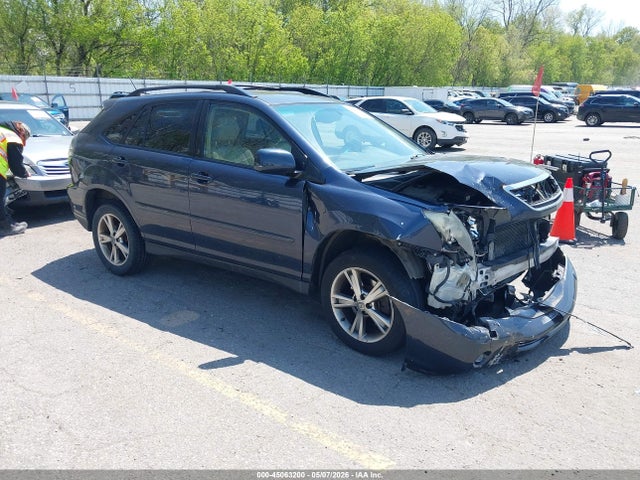 Salvage Lexus RX Image