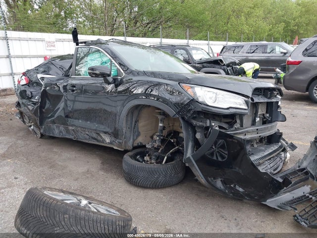 Salvage Subaru Ascent Image