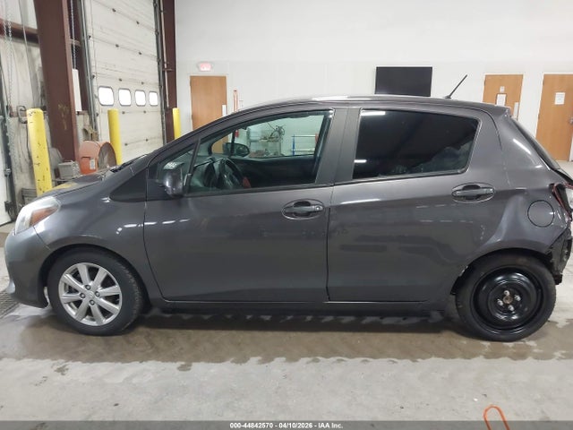 Toyota Yaris Le