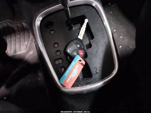 Toyota Yaris Le
