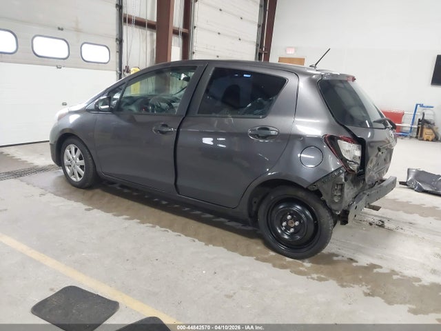 Toyota Yaris Le