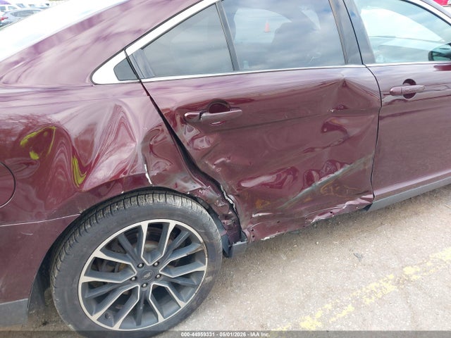 Ford Taurus Sel