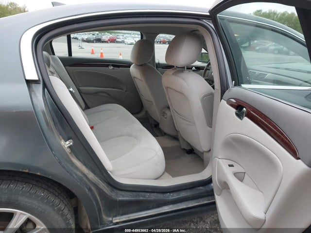 Buick Lucerne Cx