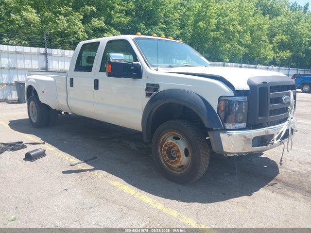 Salvage Ford F-450 Image