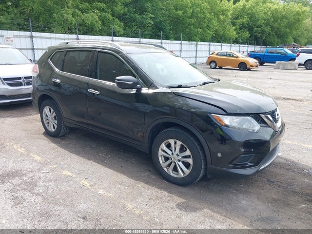 Salvage Nissan Rogue Image