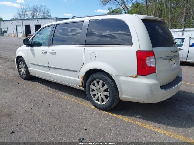 Chrysler Town & Country Touring