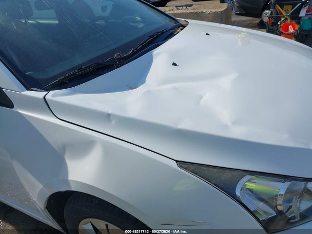 Chevrolet Cruze Ls Auto
