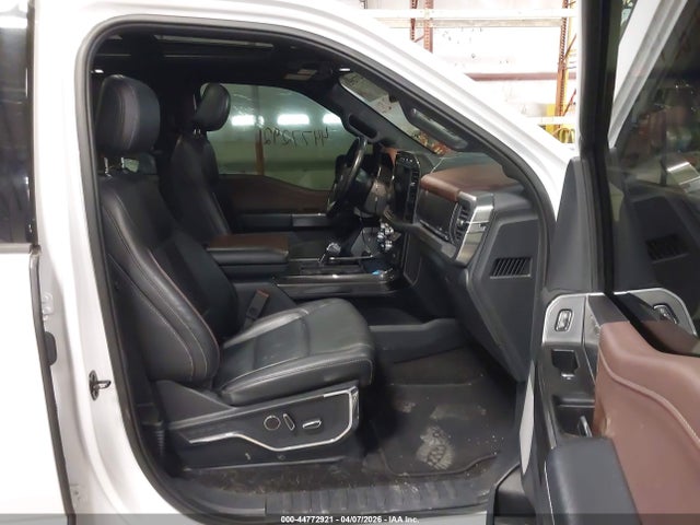 Ford F-150 Lariat