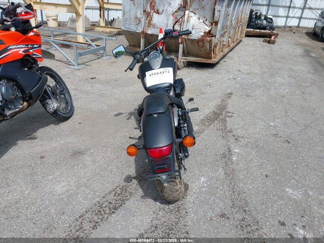 Honda Vt750 C2b