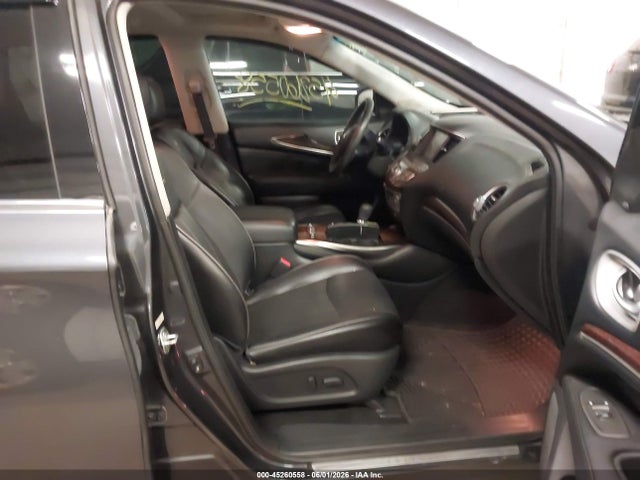 INFINITI JX35