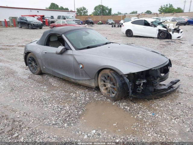 Salvage BMW Z Series Image