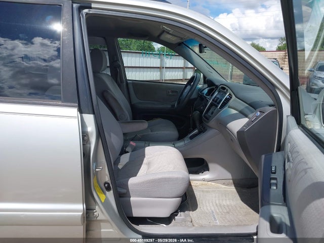 Toyota Highlander V6