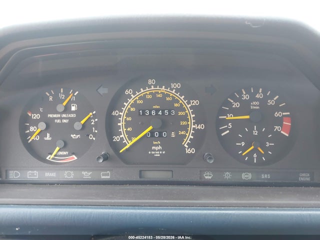 Mercedes-Benz 260 E