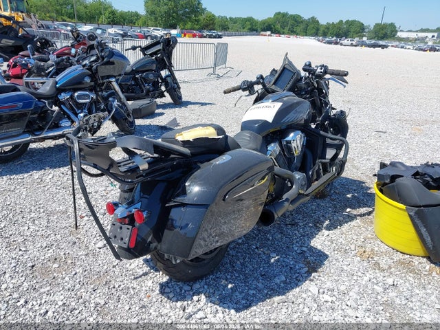 Indian Motorcycle Co. Challenger