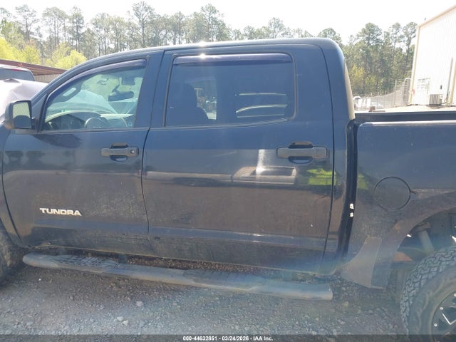 Toyota Tundra Grade 5.7l V8