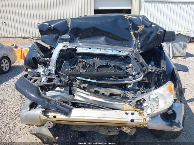 Toyota Tundra Grade 5.7l V8
