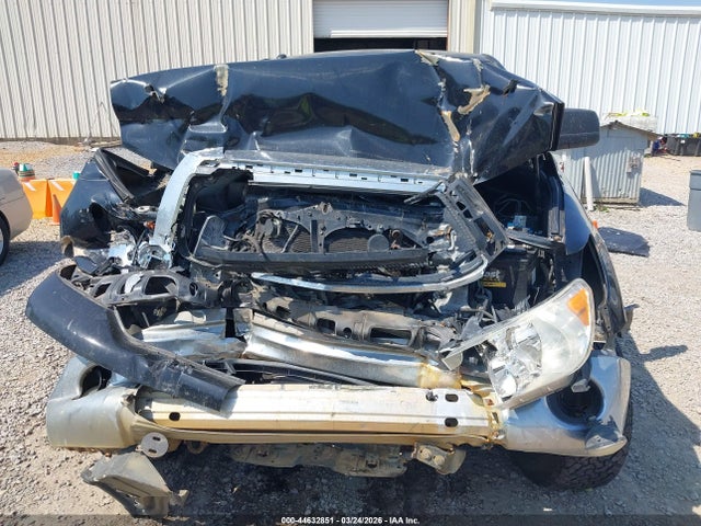 Toyota Tundra Grade 5.7l V8