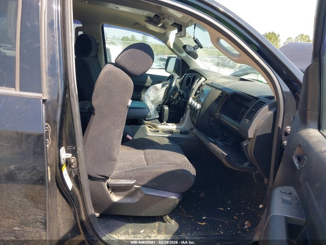 Toyota Tundra Grade 5.7l V8